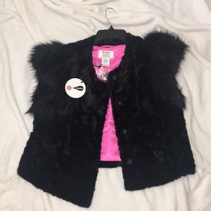 Fur vest